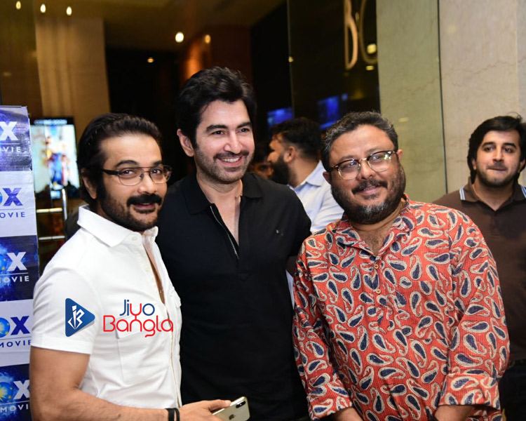 Prosenjit Chatterjee Jeet and Director Premendu Bikash Chaki at the premier of movie Honeymoon.