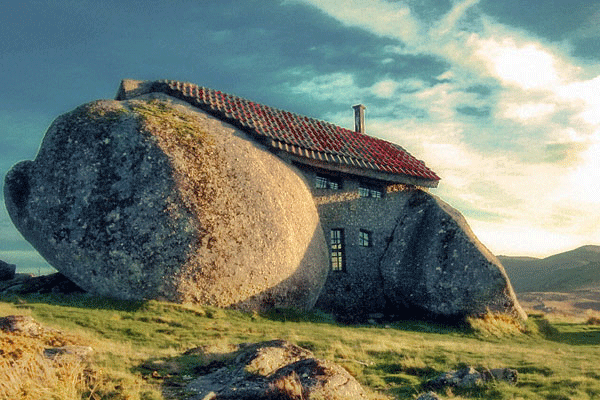 Stone House, Portugal