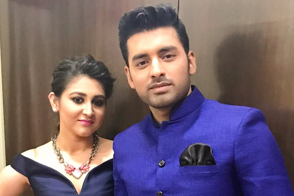 Ankush Hazra and his cute girlfriend Oindrilla Sen