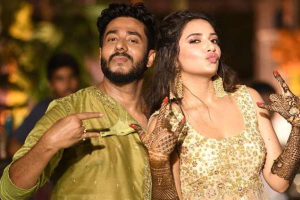 Raj Chakraborty and his actress wife Subhashree Ganguly