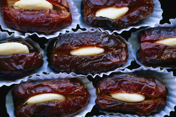 9.	Bedouin Fresh Date Sweet (Rangina):