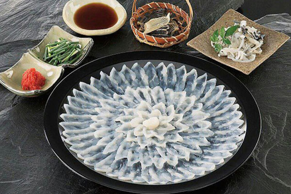 2. Fugu Fish (consumed in Japan): The poison of the fish paralyzes and asphyxiates humans.