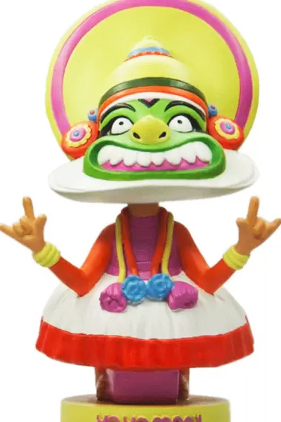 Decorative table tops like a bobble-head showpiece. Decorative table tops like a bobble-head showpiece.