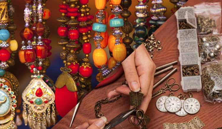 Kolkata let Design your own Jewellery