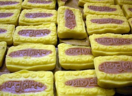 Felu Modak: Ultimate Destination of Fondness in Rishra