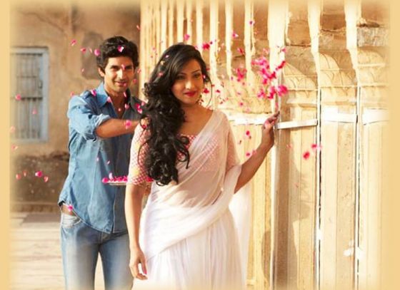 I was astonished to see Purab-Rituparna chemistry -Agnidev Chatterjee