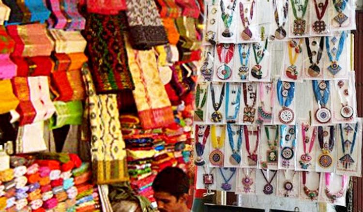 If you want to fill your shopping basket - come binge shopping at Gariahat market