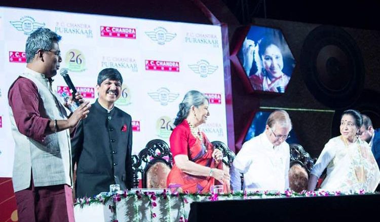 Asha Bhonsle honoured with PC Chandra Puraskar