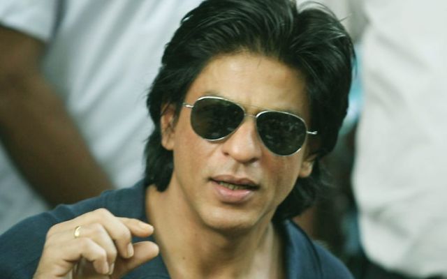 Shahrukh Khan sends a special message to DK.