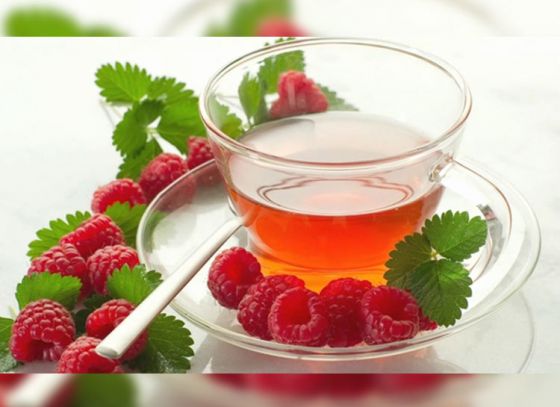 5 Amazing Raspberry-Leaf Tea Benefits