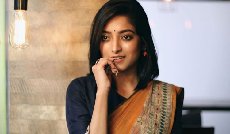 Actress Ishaa's love for Kolkata's food - Jiyo Bangla