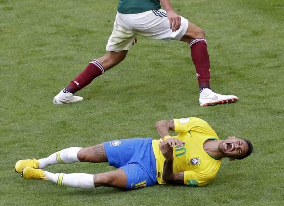 Here’s What Ex-Brazilian Footballer Ronaldo Has to Say about Neymar’s Play -acting