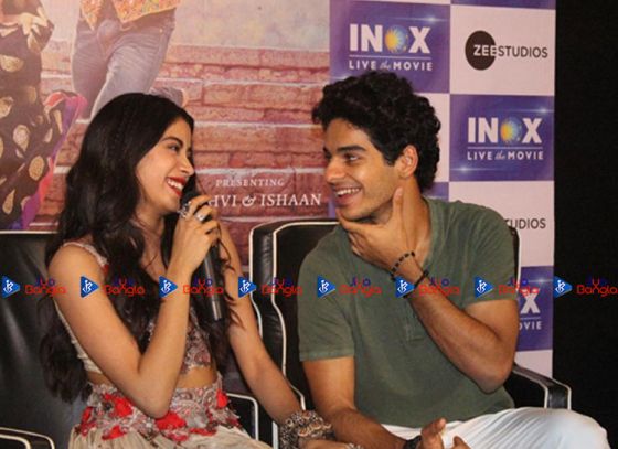 DHADAK TEAM SPOTTED IN INOX, QUEST MALL FOR PROMOTION