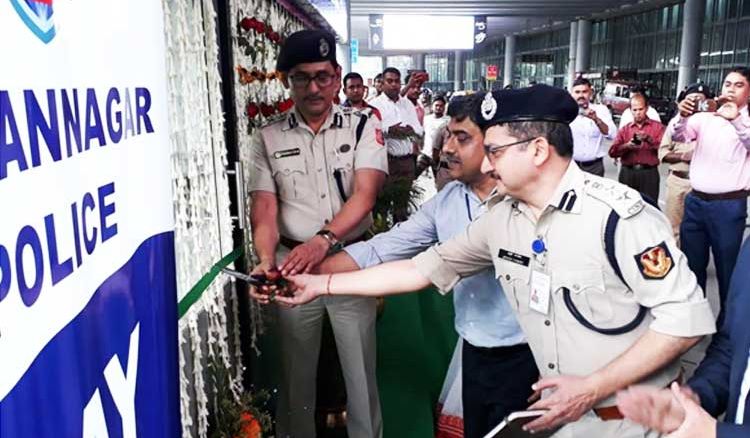 Kiosk Inauguration at the Airport by Bidhannagar Police