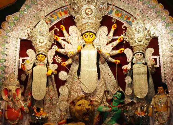 Things that scream ‘Pujo’ is here!