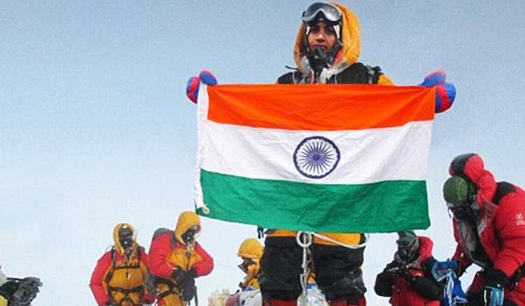 First Bengal boy to reach Papua volcanic summit
