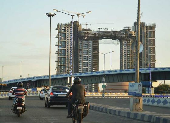 Fence Raised By 4 Feets On Maa Flyover