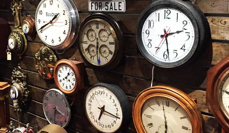 Keep your ‘Time Active’ at Radhe Bazaar Lane