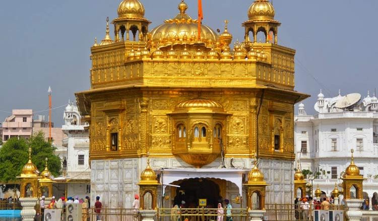 Photography is prohibited in golden temple