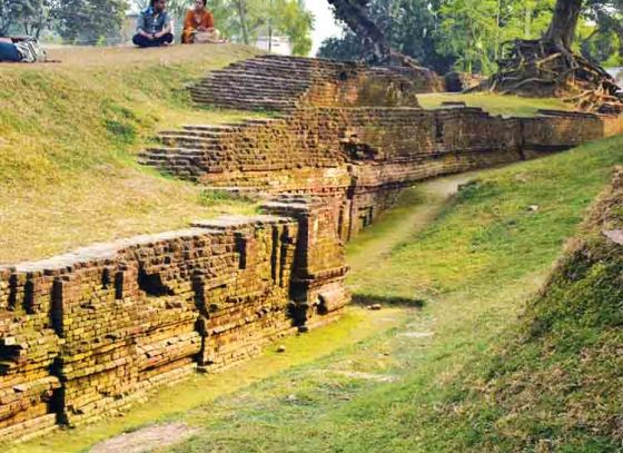 Chandraketugarh- A Site Filled With Historical Relics!