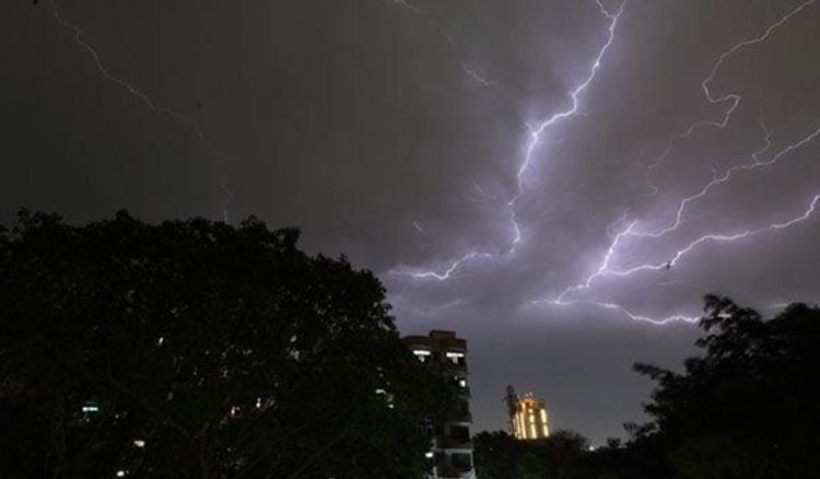 Thundershower hits South Bengal