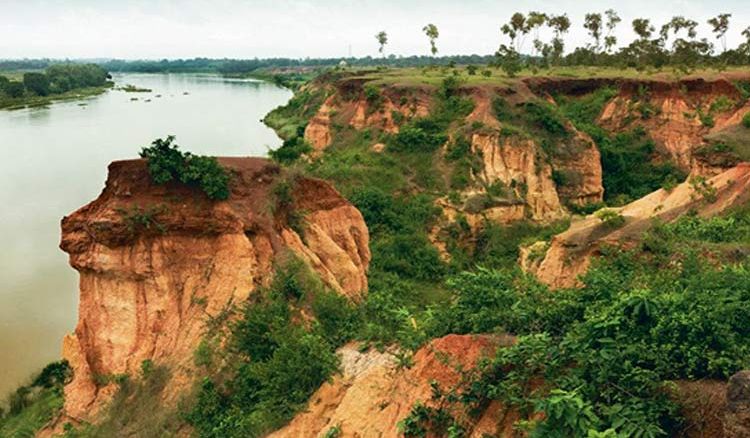 Gongoni Danga: Bengal’s Grand Canyon