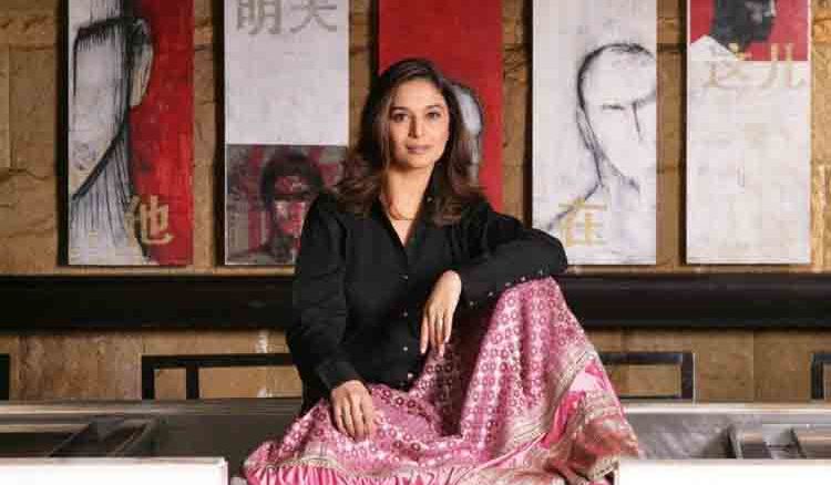 Devine Madhuri Dixit Devine Madhuri Dixit