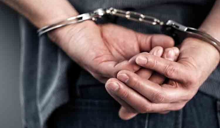 An young girl jumped on to molester’s bike and got him arrested