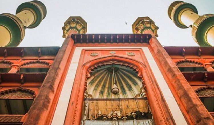 Nakhoda Masjid and Tipu Sultan Masjid likely to accommodate women for saying namaz