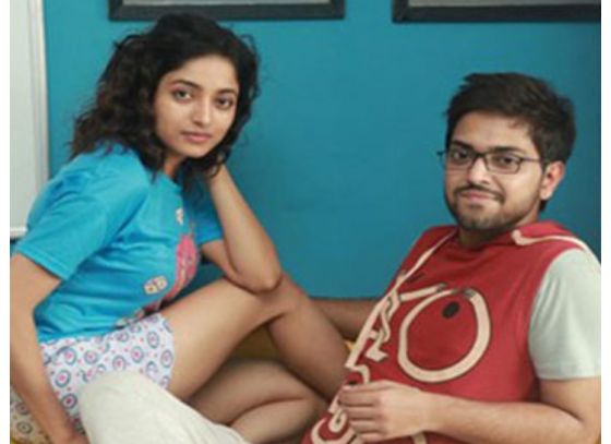 লিভ-ইন করছেন সোয়েটার খ্যাত নায়িকা