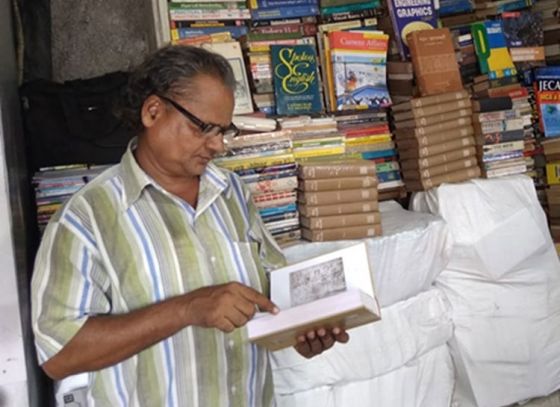 Jadavpur Footpath Hawker pens Sundarban History