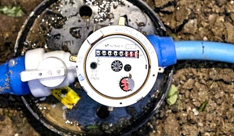 KMC to install water meters
