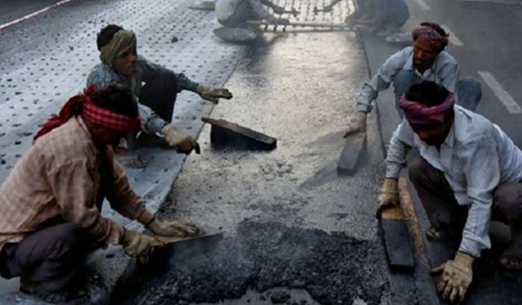 KMC to repair roads before Puja