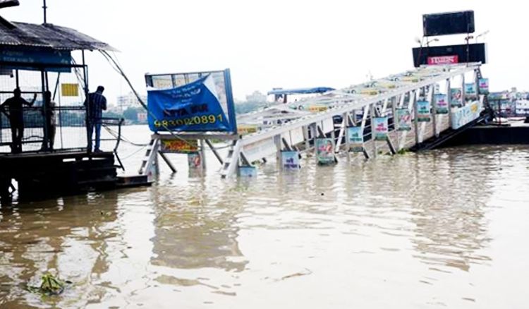 High tide causes Ahiritola jetty to collapse