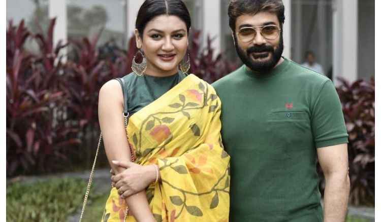 Prosenjit Chatterjee is all set to pair up with atanu ghosh and Jaya Ehsan