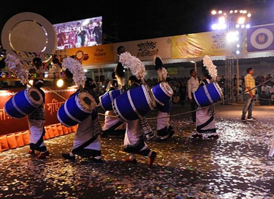 Final Touch For Durga Puja Carnival