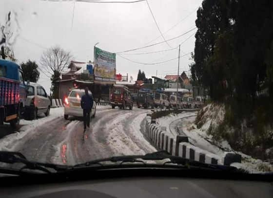 Heavy hailstorm in Siliguri & Tindharia