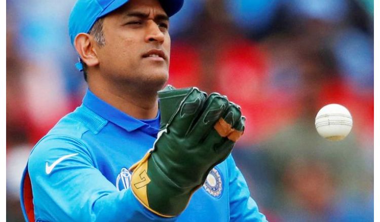 Ms Dhoni left out from BCCI yearly contract list