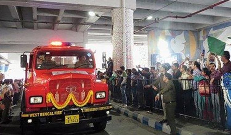 New fire fighting vehicles flagged off