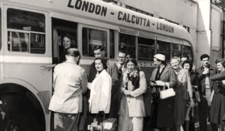 Trip from Kolkata to London just in one bus!