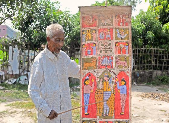 পটুয়া সঙ্গীতে ভিড় করে গল্পরা