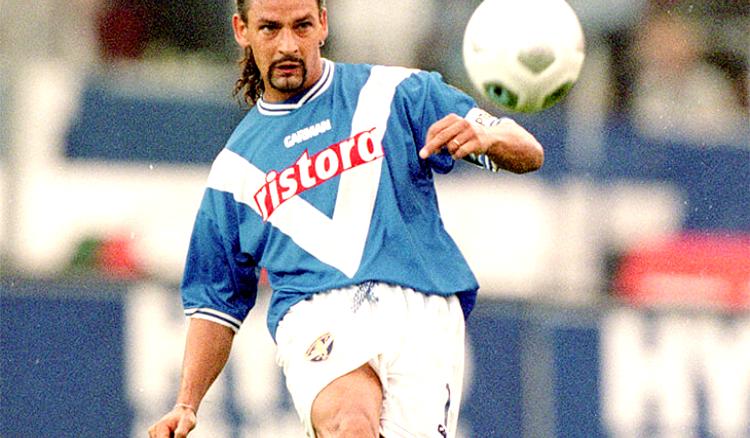 The Brilliant Roberto Baggio A Italian Artist Footballer