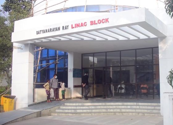 ক্যান্সার চিকিৎসায় সার্জারি