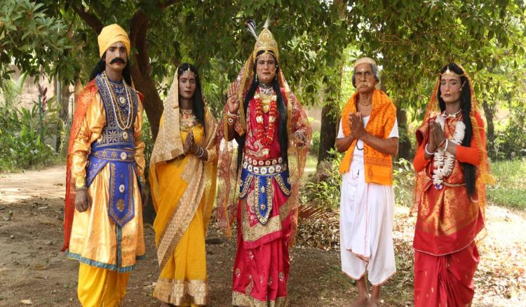 বহুরূপী সম্প্রদায়ের অভিনীত নাটক 'মনসা কথা'