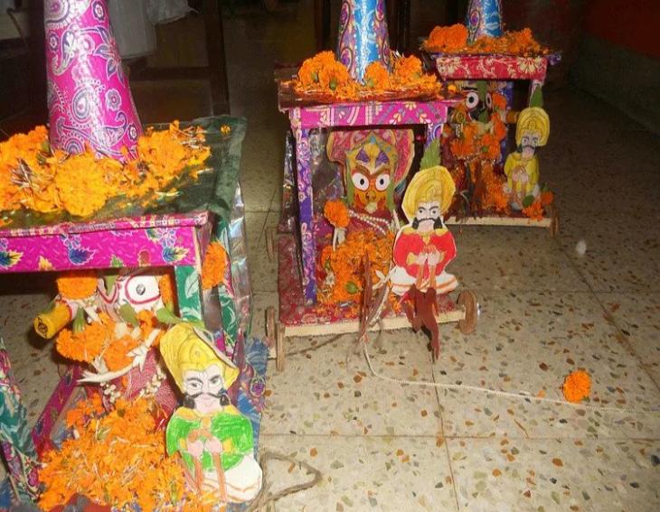 The nostalgic monsoon chariot festival of kolkata