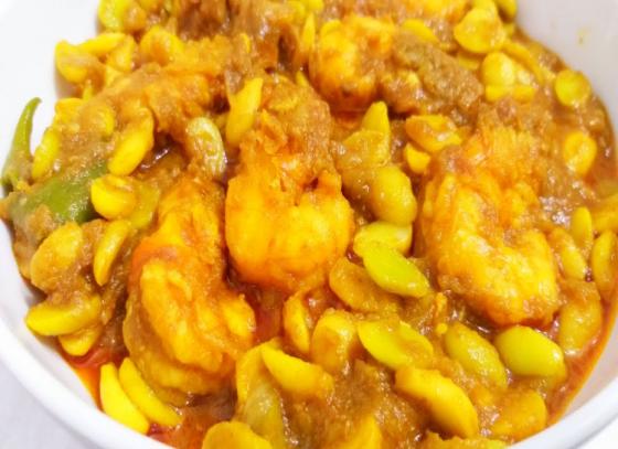 শীত স্পেশ্যাল বাঙালি রান্নাঃ  কচুমুখী দিয়ে লইট্টা ও শিম বীজ চিংড়ি