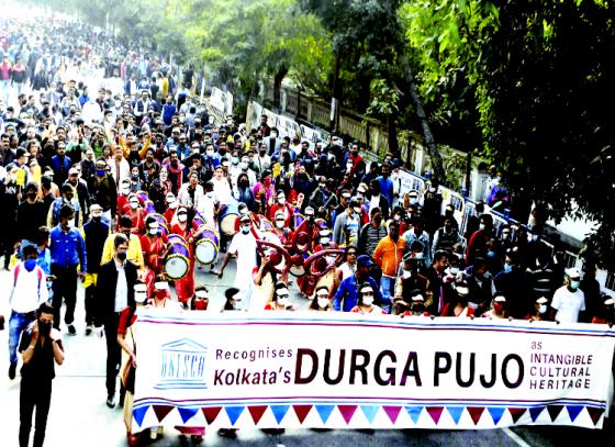 Kolkata's 24 Durga Pujas and 2 'Bonedi Baris' Shine in UNESCO Preview Showcase