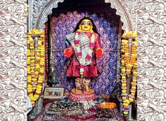 নবদ্বীপের এই মন্দিরে রাখা মহাপ্রভুর চরণপাদুকা, নিত্য সেবা করতেন শ্রীমতি বিষ্ণুপ্রিয়া