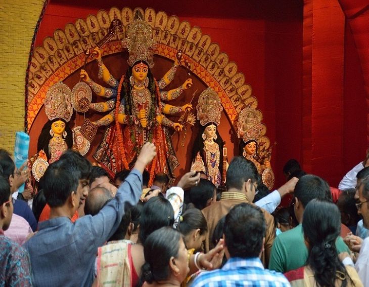 Durga Puja 2023: The Sacred Embrace of Anjali and Sandhipuja – A Spiritual Odyssey