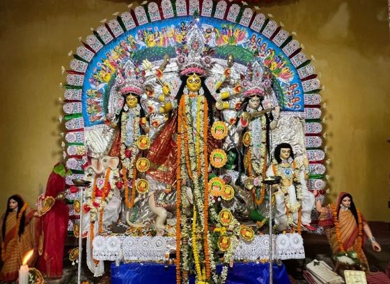 বারুইপুরের রামনগরের ঘোষ বাড়িতে কিভাবে শুরু হল দুর্গা পুজোর প্রথা?